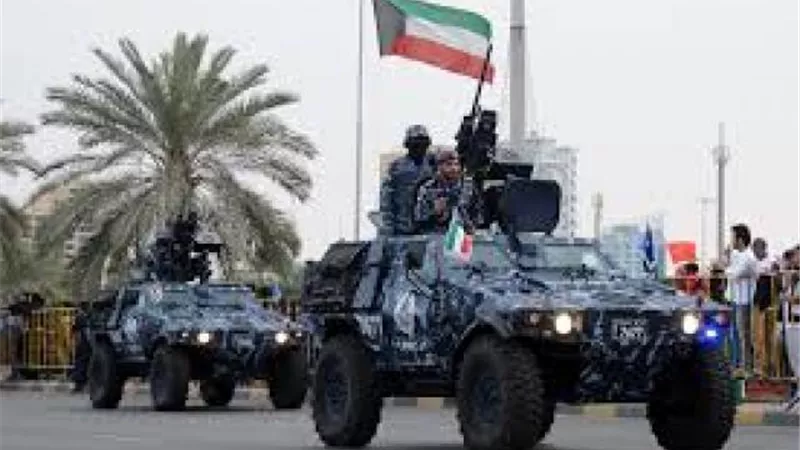 الجيش الكويتي ينفذ تدريبات بالذخيرة الحية