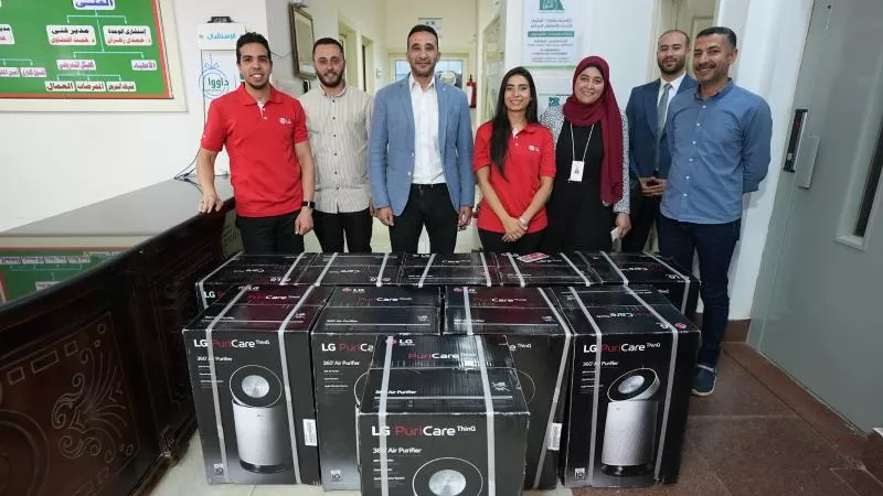 إل جي مصر  تدعم وحدة مصر الخير والشوربجي للغسيل الكلوى  بـ 10 أجهزة تنقية هواء