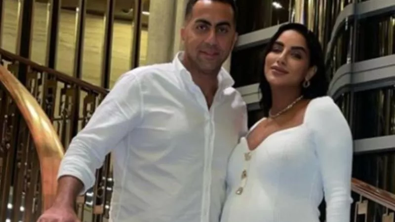 بسمة وهبة لجوري بكر: طلاق الحامل لا يقع.. والشرع يرد