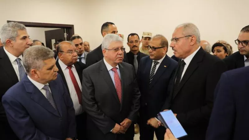 وزير التعليم العالي يتفقد جامعة الإسماعيلية الجديدة الأهلية