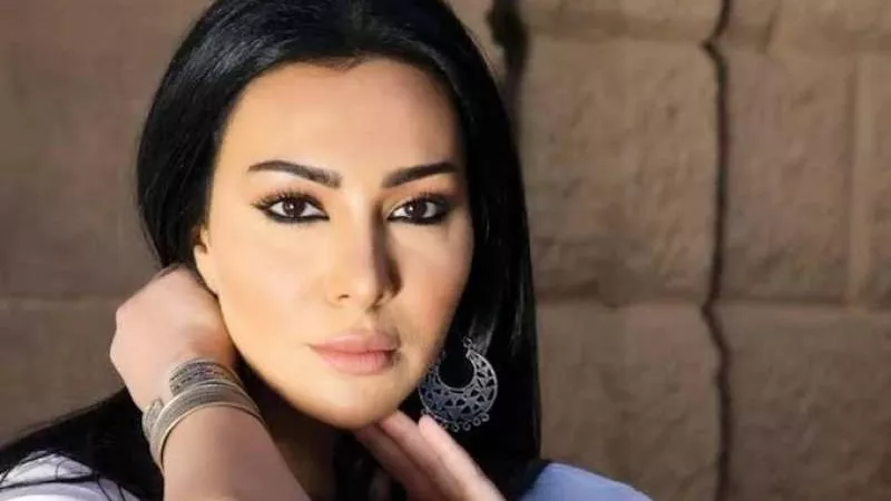 ميرهان حسين تتراجع عن اعتزال الفن وتعلق: لم اقصد اعتزال الفن