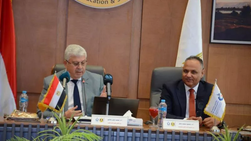 وزير التعليم العالي يعلن أسماء الفائزين بجوائز الدولة في العلوم والعلوم التكنولوجية المتقدمة لعام 2022