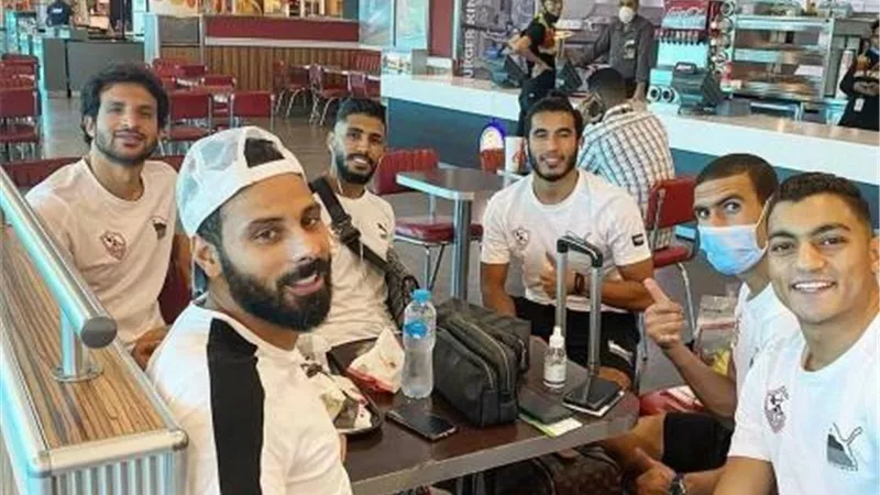 الزمالك يصل القاهرة.. واستقبال حافل بالورود في المطار