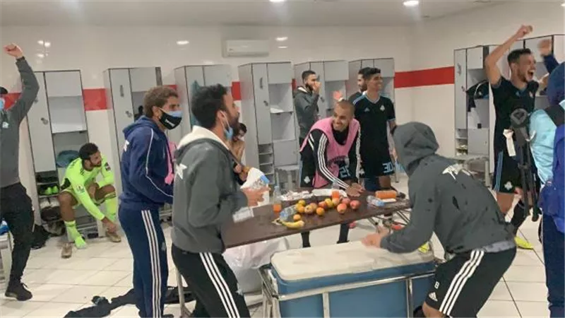 تطبيق الإجراءات الاحترازية على بيراميدز بعد التأهل لنهائي الكونفدرالية