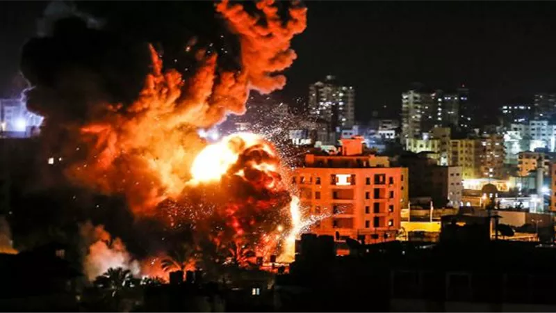 عاجل ..غارات جوية إسرائيلية تستهدف مواقع لـ «حماس» في غزة