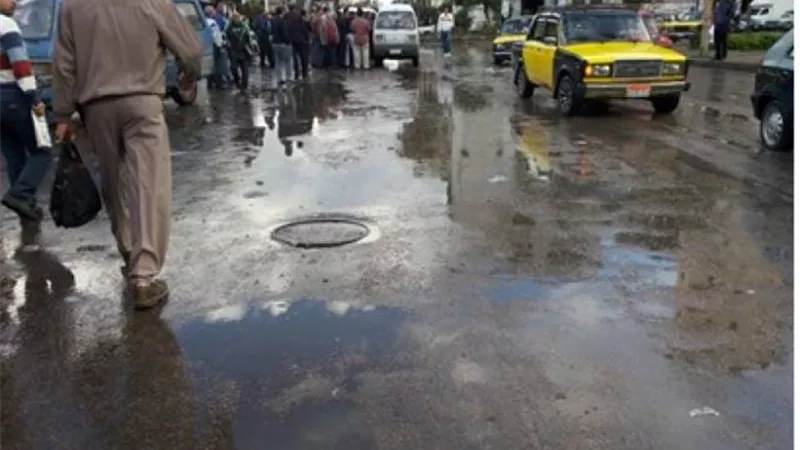 الأسكندرية تغرق فى الأمطار .. اعرف التفاصيل