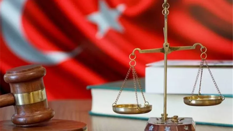 فضيحة..القضاء التركي يتستر على 5703 قضية فساد لأعضاء حزب أردوغان