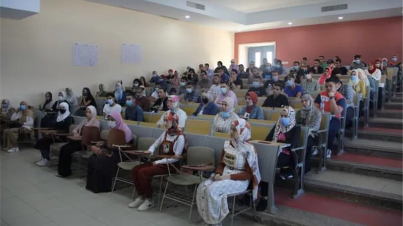 بالصور .. صيدلة جامعة بدر تنظم لقاء تعريفي لبرامج الكلية لعرضها على الطلاب الجدد