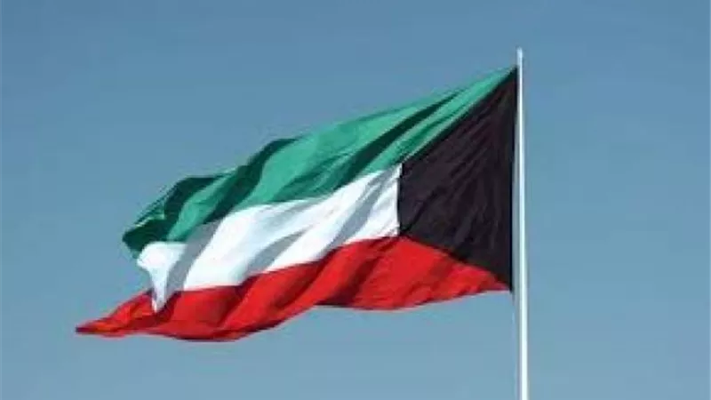 عاجل..قرار خطير من «الكويت» ضد فرنسا احتجاجًا على الرسوم المسيئة للنبي