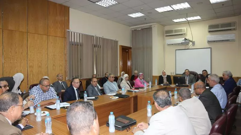 اجتماع موسع لهيئة جودة التعليم بمديري إدارات الجودة بالمحافظات.. وبدء قبول طلبات الاعتماد أول سبتمبر القادم