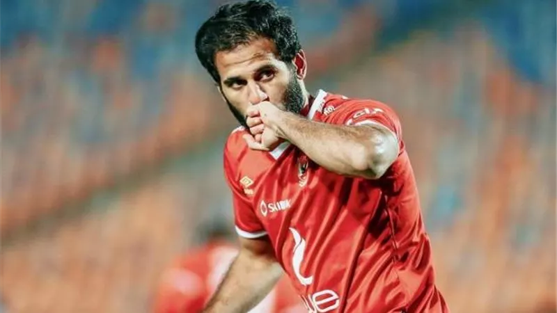 مروان محسن يفتتح التسجيل لللأهلي في شباك الوداد المغربي
