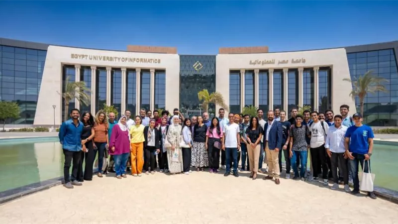 جامعة مصر للمعلوماتية تستقبل أوائل الثانوية العامة للتعرف على المنح الكاملة للدراسة بها