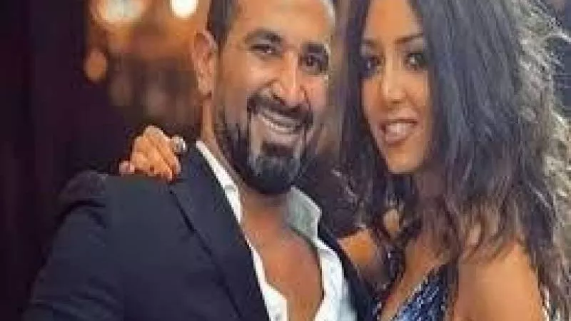 سر انفصال أحمد سعد عن زوجته الرابعة