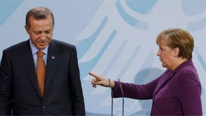 عاجل وخطير.. ميركل تؤدب أردوغان