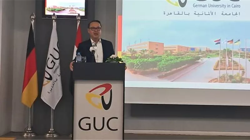 منح دراسية للمتفوقين بالجامعات المصرية في الجامعة الألمانية الدولية ببرلين.. تفاصيل