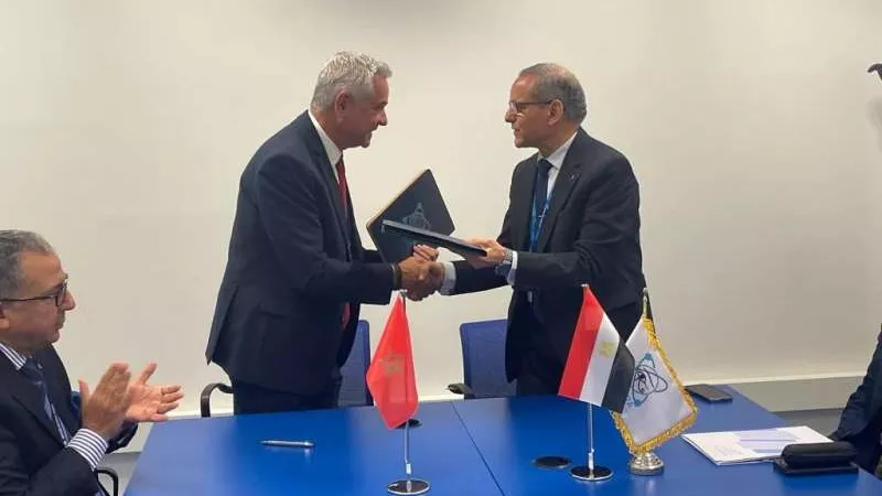 رئيس «الرقابة النووية والإشعاعية» يوقع مذكرة تفاهم مع مدير عام الوكالة المغربية للأمن والسلامة