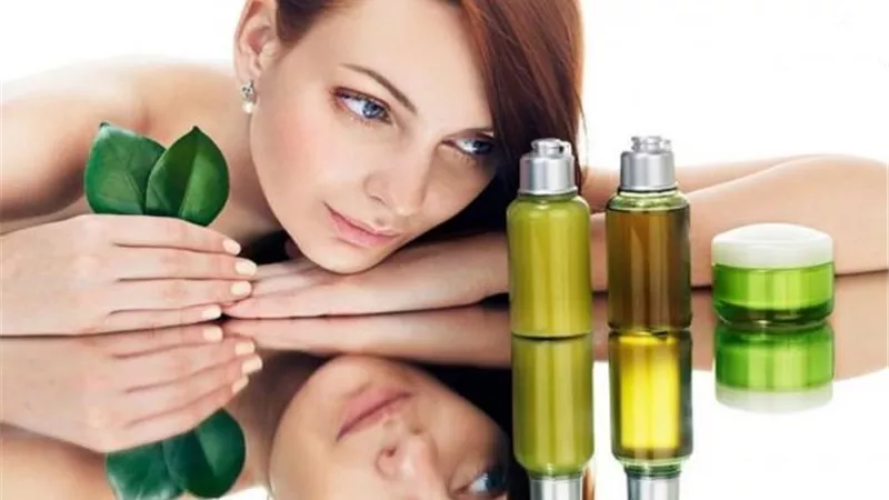 زيت الجوجوبا.. فوائد غير متوقعة للبشرة والشعر فما هي؟