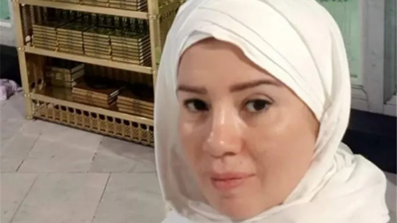 رانيا فريد شوقي تهنىء الأمة الإسلامية بالمولد النبوي الشريف