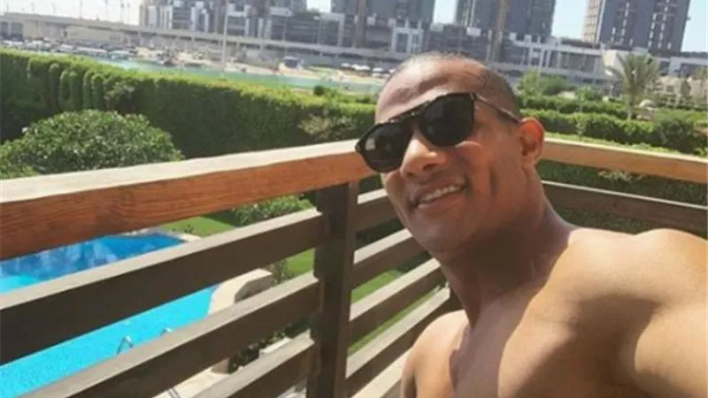 شاهد بالفيديو.. معركة شرسة بين محمد رمضان و”أسد” مفترس في دبي