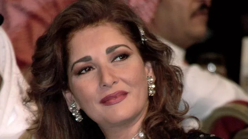 آثار الحكيم باكية على الهواء: فلسطين عربية وأطفالهم يعطوننا دروسًا بعقيدتهم