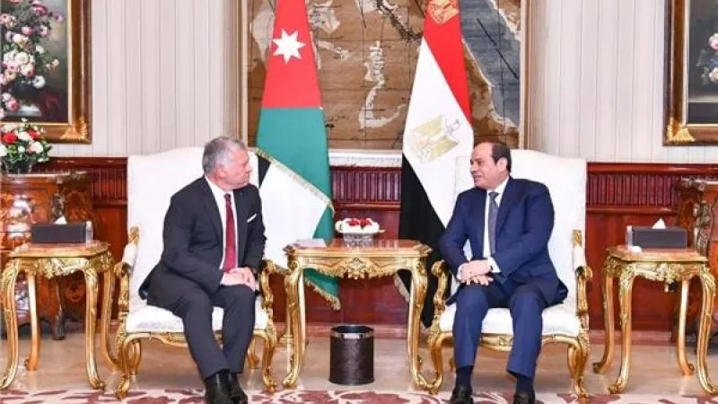 الرئيس السيسي يبحث مع ملك الأردن تطورات الأوضاع في فلسطين