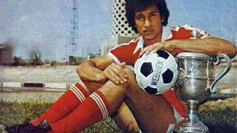 أسطورة الأساطير شكرا على المتعة.. فيفا يحتفل بعيد ميلاد الخطيب