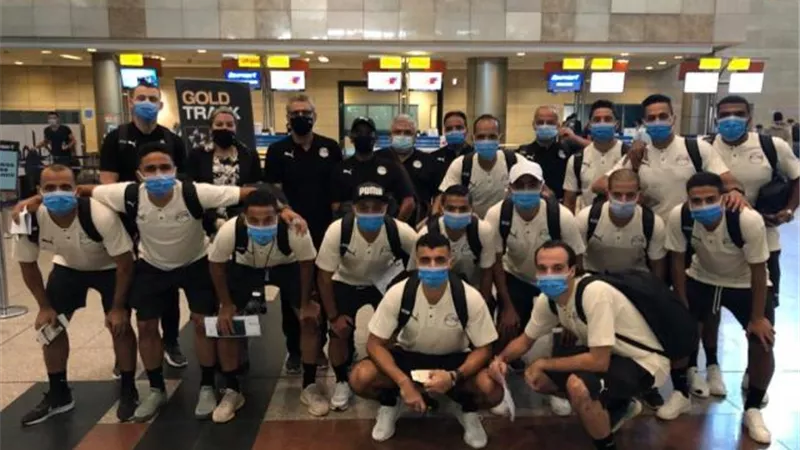 بعثة منتخب الصالات تغادر إلى الإمارات