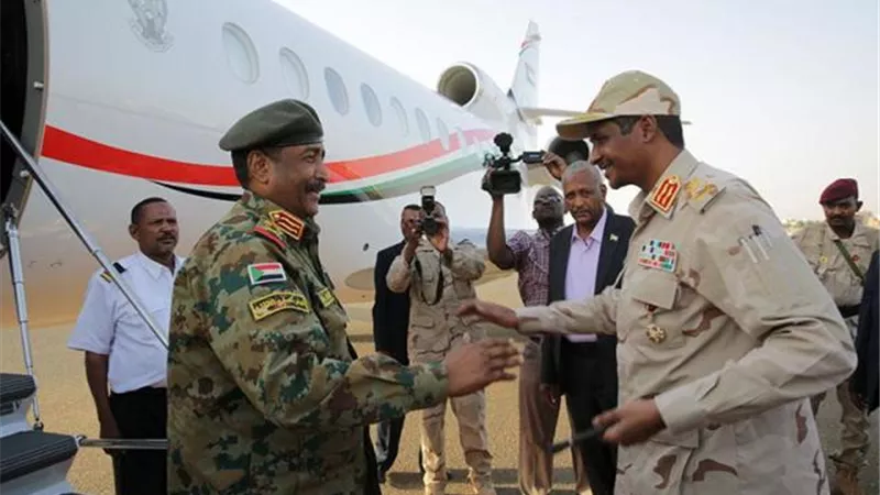 عاجل ..تفاصيل ”انقلاب السودان ” ..وخطة اعتقال ”الرجل القوي ”