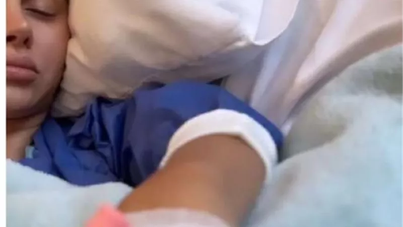 تفاصيل الحالة الصحية للفنانة ياسمين رئيس