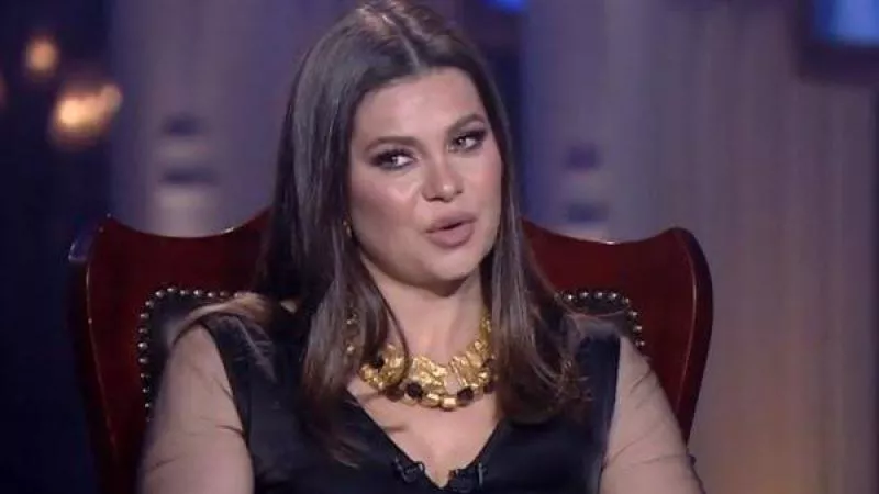 يسرا اللوزى تبعث رسالة لجمهورها: لا تتوقفوا عن دعم فلسطين