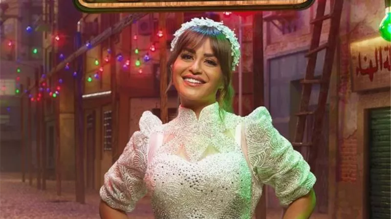 منة فضالى تروج لمسرحيتها الجديدة ”صوابع زينب”
