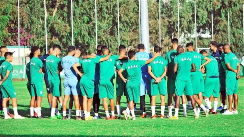 الرجاء يخوض أول مران بالقاهرة استعدادا للزمالك