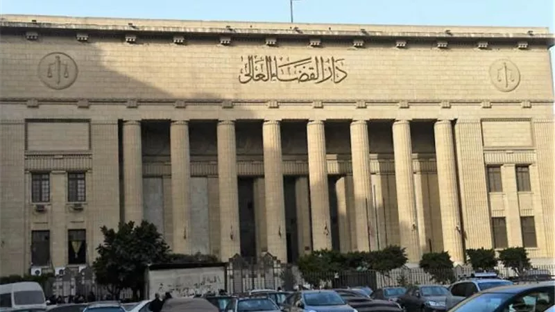 ننشر أرقام القضايا ..  قاضي مصري يفرج عن 462 متهم بالإرهاب  في جلسة واحدة