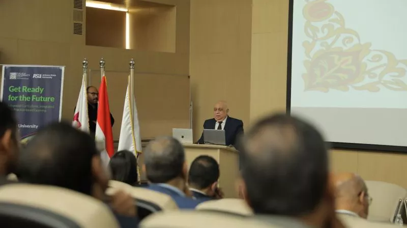 ندوة تثقيفية لطلاب جامعة الجلالة بعنوان «نعم للمشاركة.. لا للشائعات.. خليك ايجابي»