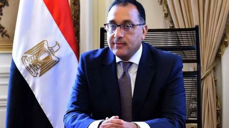 رئيس الوزراء يترأس غرفة العمليات المركزية لمتابعة الانتخابات الرئاسية