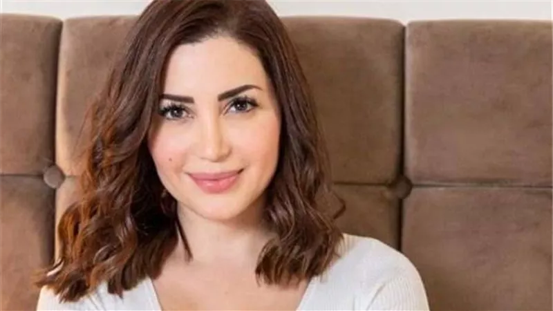 نسرين طافش تعيش قصة حب..وتكشف حقيقة علاقتها بثري خليجي
