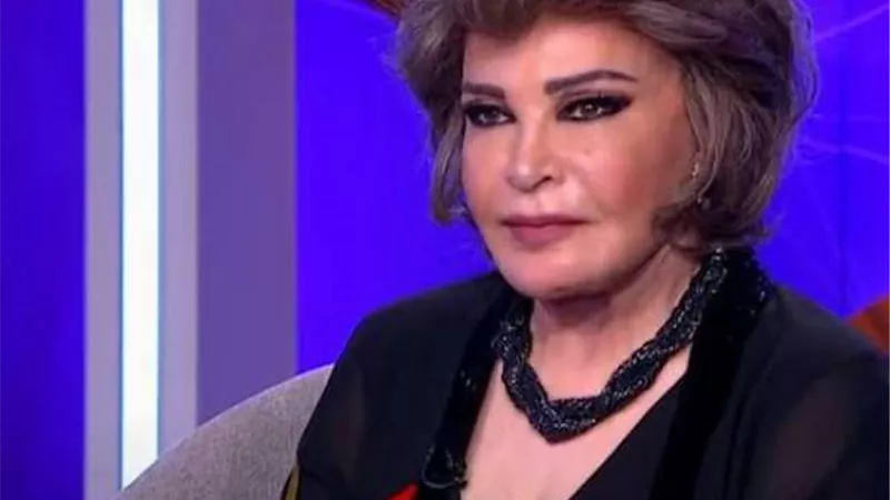 صفية العمرى: تحت الوصايا لمسنى جدًا ومنى زكى فخر لممثلات مصر