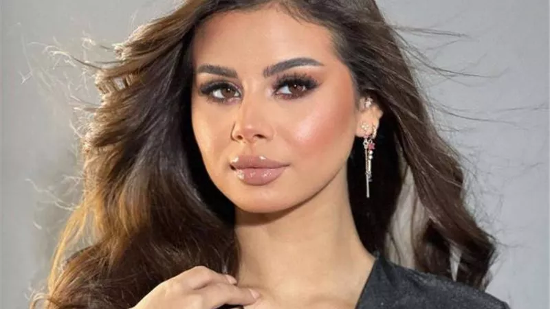 منة عرفة ترد على مقارنتها بـ مايان السيد: مش بشغل بالي