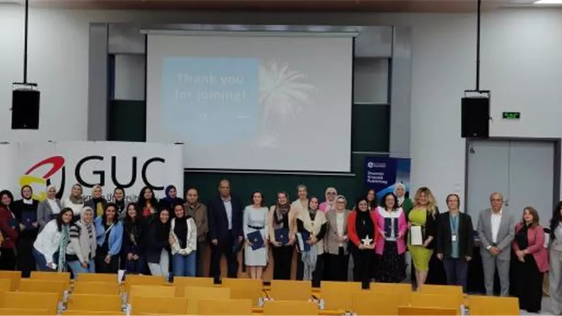 مجموعة أميرالد للنشر تكرم أعضاء هيئة تدريس كلية تكنولوجيا الإدارة بالجامعة الألمانية بالقاهرة