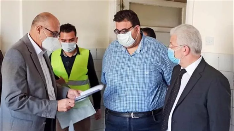 رئيس جامعة طنطا يوجه برفع كفاءة البنية التحتية بالمستشفيات