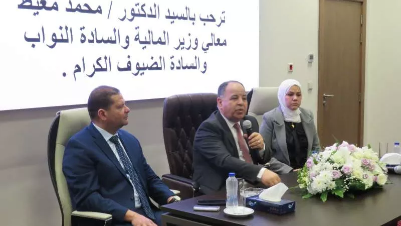 تزامنًا مع بدء العام الجديد … وزير المالية يلتقى بقيادات «الضرائب» مع انطلاق «موسم الإقرارات»