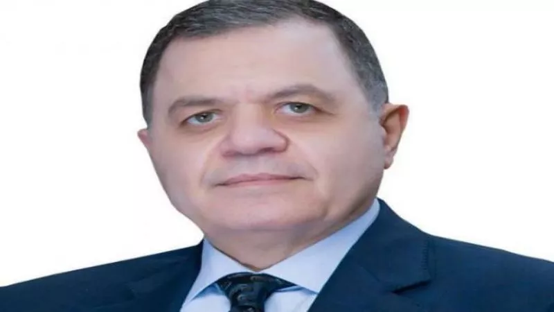 وزير الداخلية يهنئ البابا تواضروس الثانى بمناسبة الإحتفال بعيد الميلاد المجيد