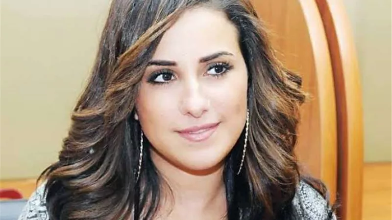 شيرى عادل لـ ”الموجز”: أنا مش كوميديانة وصدفة جمعتنى بالفيشاوى فى ”عادل مش عادل”