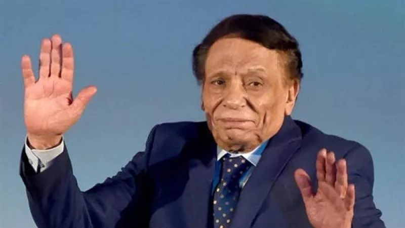 محامى عادل إمام يكشف حقيقة الحجز على ثروة الزعيم