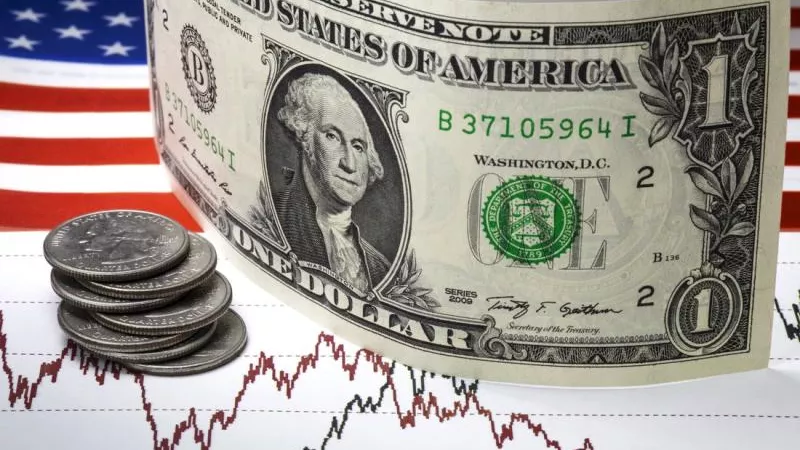 استقرار نسبي.. سعر الدولار مقابل الجنيه اليوم الاثنين