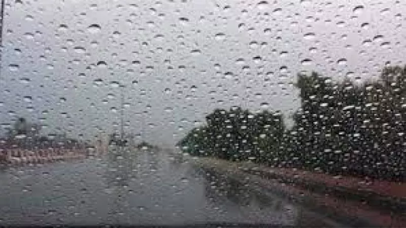أمطار ودرجات حرارة منخفضة.. مركز المناخ يحذر من طقس الساعات المقبلة