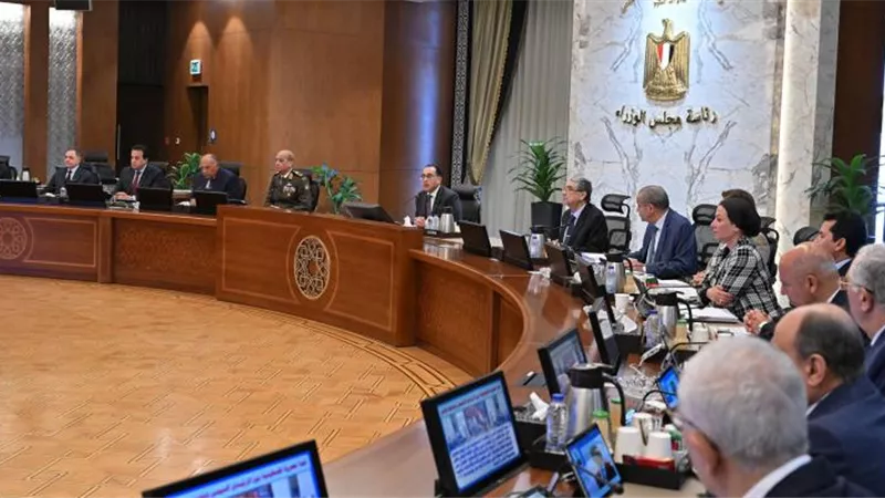 الحكومة توافق على اتفاقية لتصنيع 320 عربة قطار للخطين الثاني والثالث بمترو الأنفاق