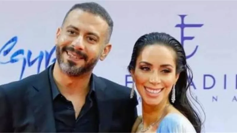 سر خطير وراء تأجيل زفاف محمد فراج وسنت شوقي