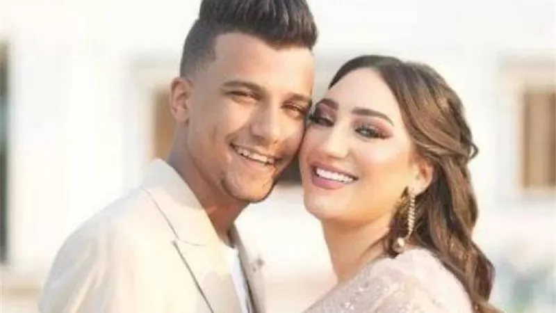 زوجة عصام صاصا تكشف سر تخليها عن الحجاب