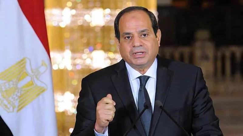 الرئيس السيسي يكتب الحرية لبعض المحكوم عليهم في عيد الشرطة